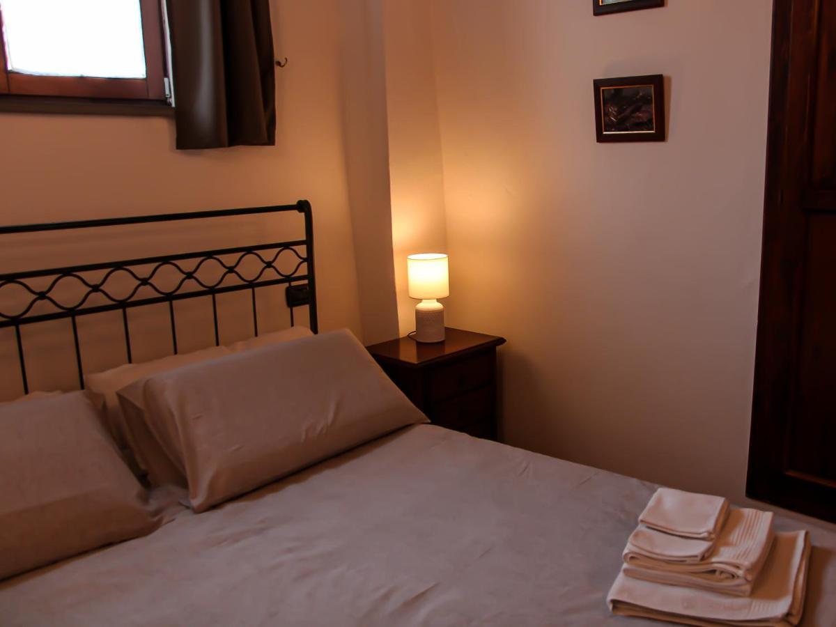 Casa Armanni - La Tua Casa Di Pietra Apartment Gubbio Exterior foto